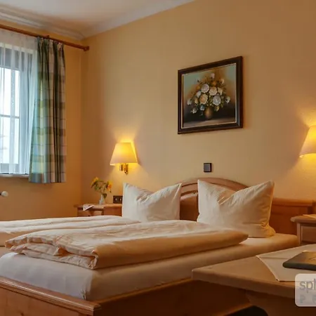 Gasthof Rossle Hotel Senden (Bavaria)