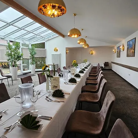 Roessle Otel 3*