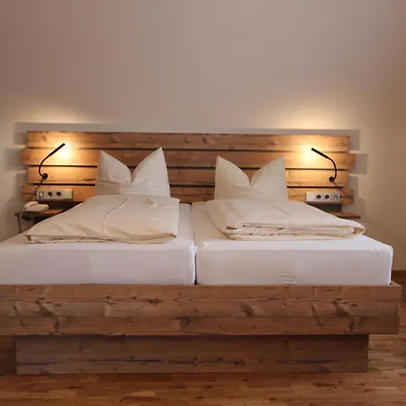 Gasthof Rossle Hotel 3*