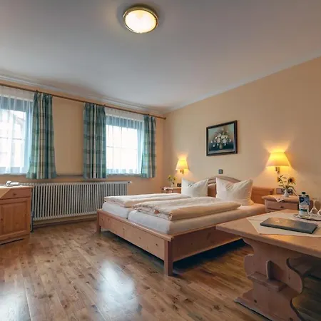 Roessle Hotel